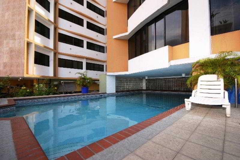 Torres De Alba Hotel & Suites Panama Stadt Exterior foto